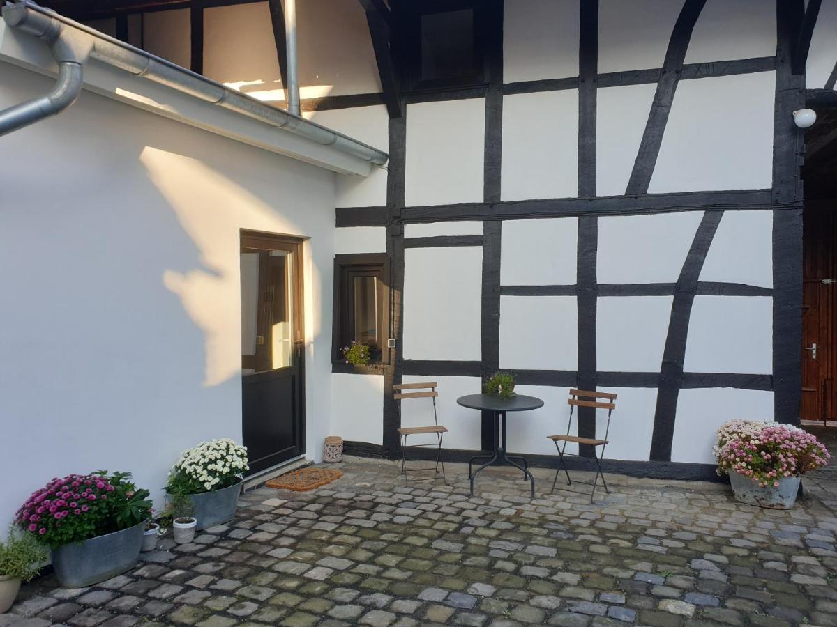 Duex-Hof Apartment Fachwerkhaus Bornheim  Zewnętrze zdjęcie
